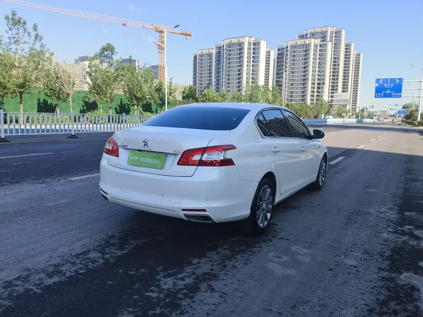 Peugeot 408 2016 1.6T Automatic Luxury Edition фото 8