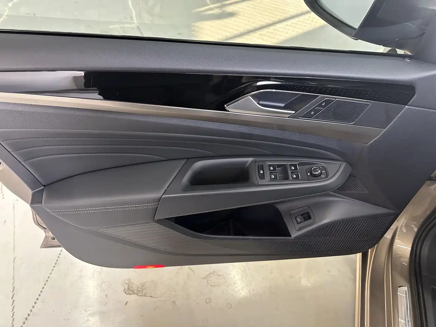 Volkswagen Passat 2019 330TSI Elite Version China VI фото 15