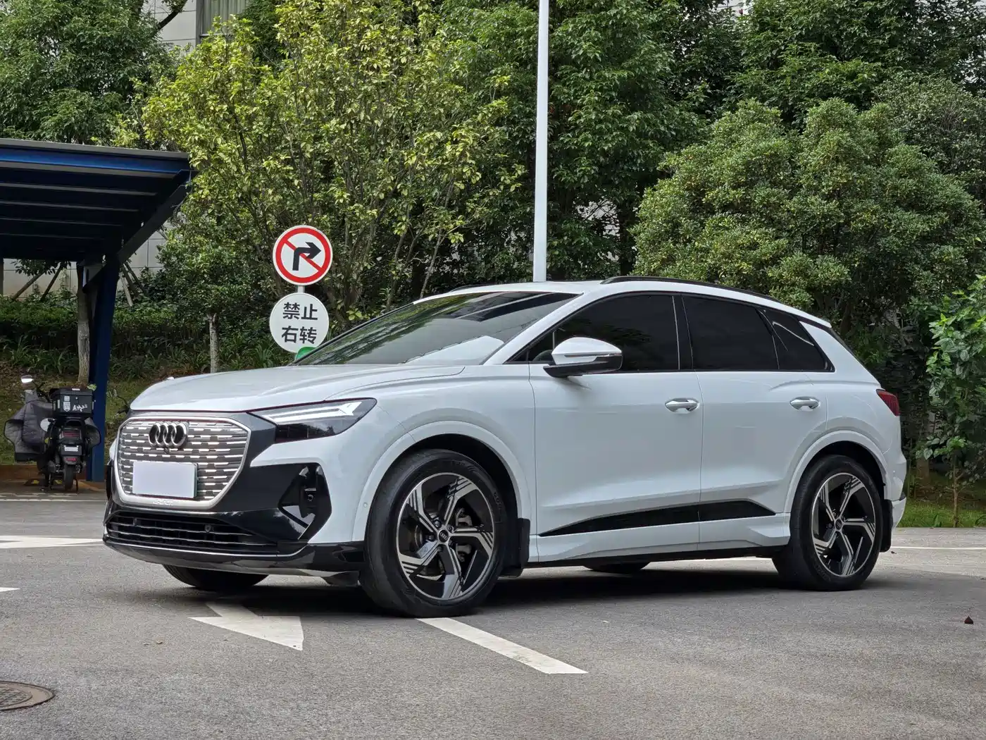 Audi Q4 e-tron 2023 2023 40 e-tron Innovation Edition