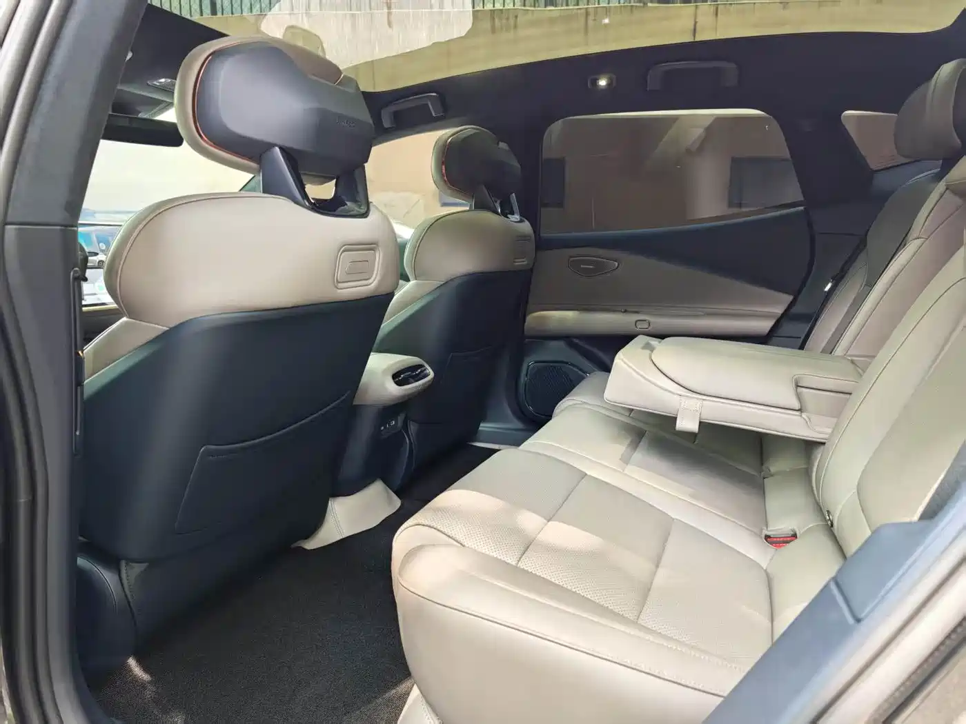 Lynk & Co Z10 2026 2025 95kWh 766km RWD Max