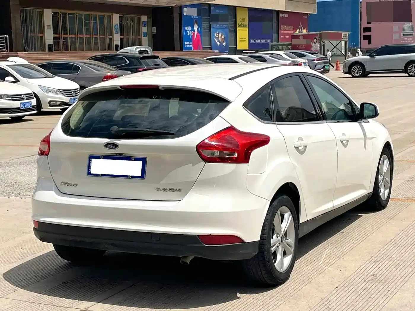 Photo 9 - Ford Focus