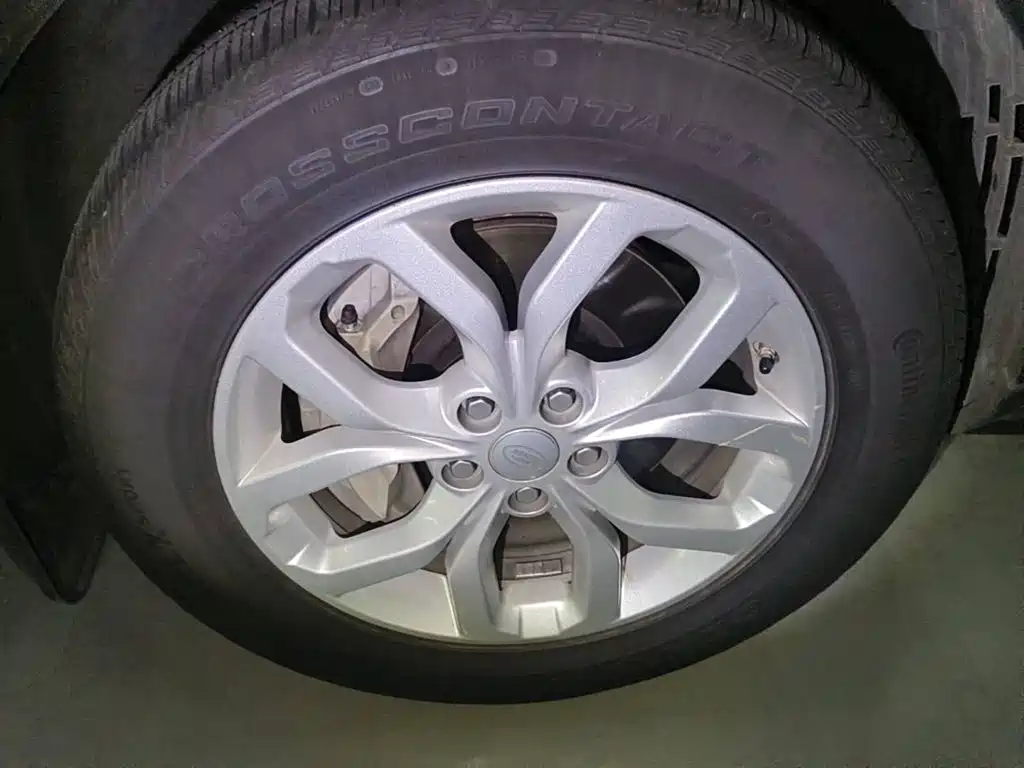 Фото 7 - Land Rover Discovery