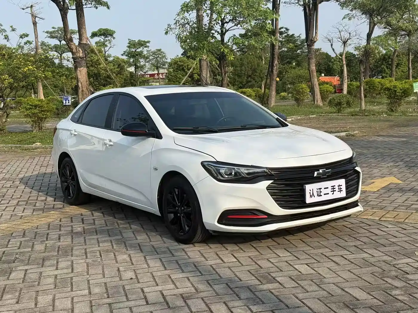 Chevrolet Monza 2020 Mild Hybrid Redline 320T Dual-Clutch Refreshing Edition фото 3