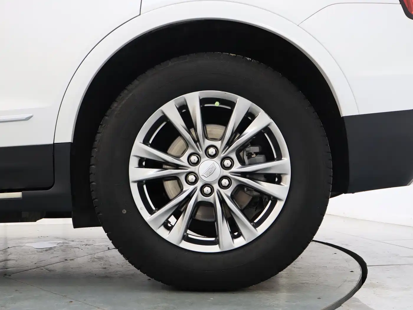 Cadillac XT5 2020 28T Luxury Model фото 5