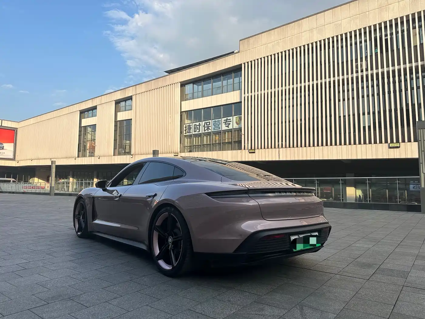 Porsche Taycan 2020 Taycan фото 4