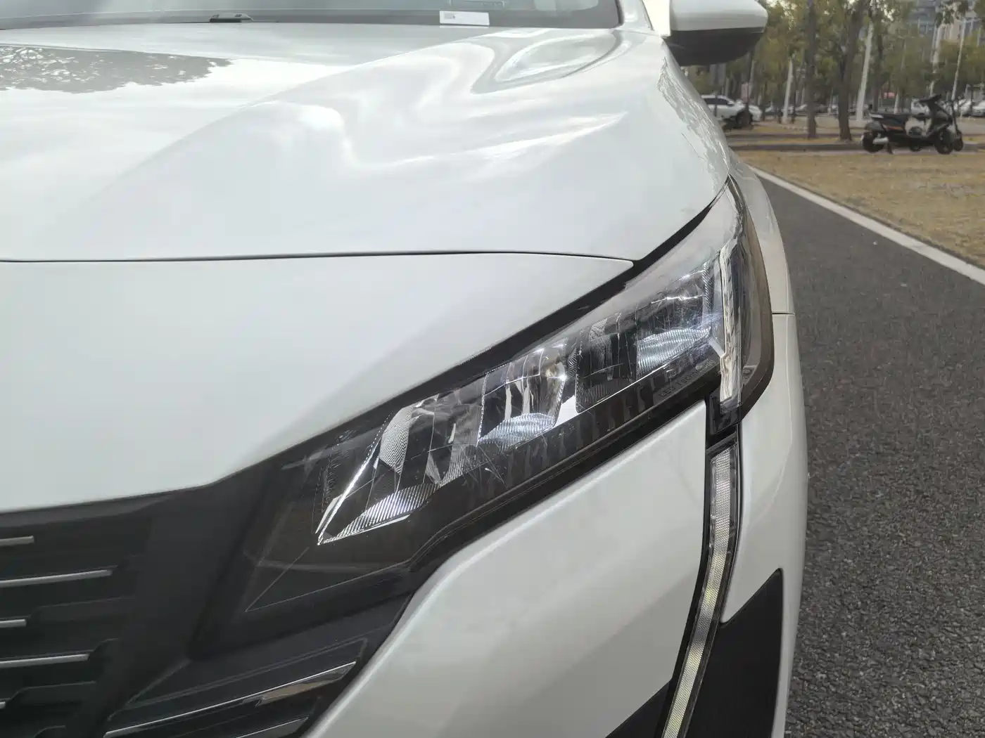 Peugeot 408 2022 1.6T Progressive Edition фото 8