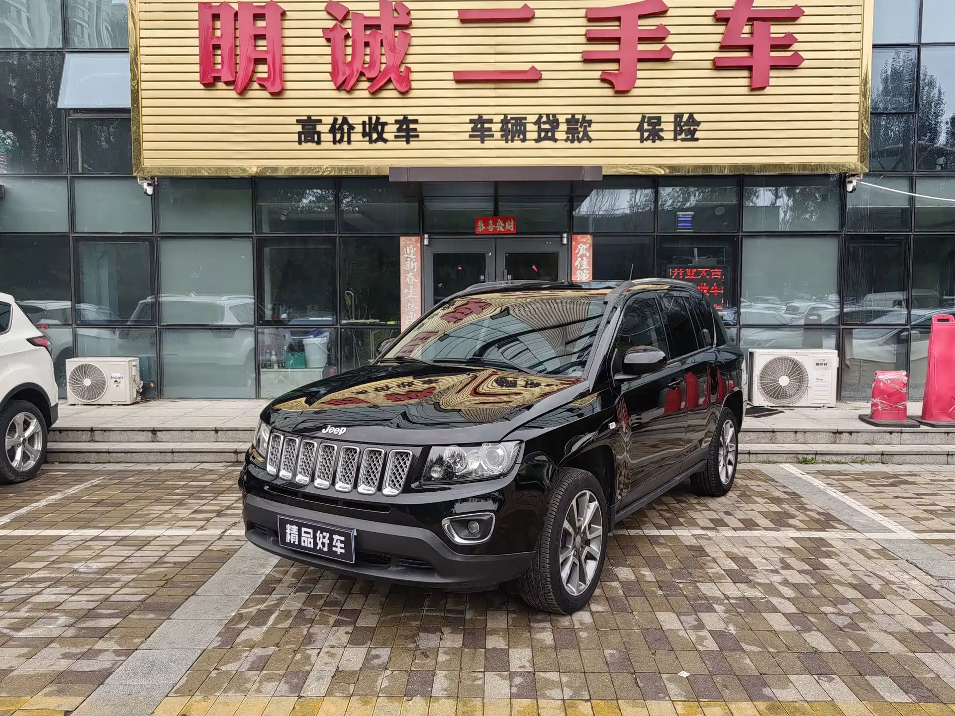 Фото 1 - Jeep Compass (Import)