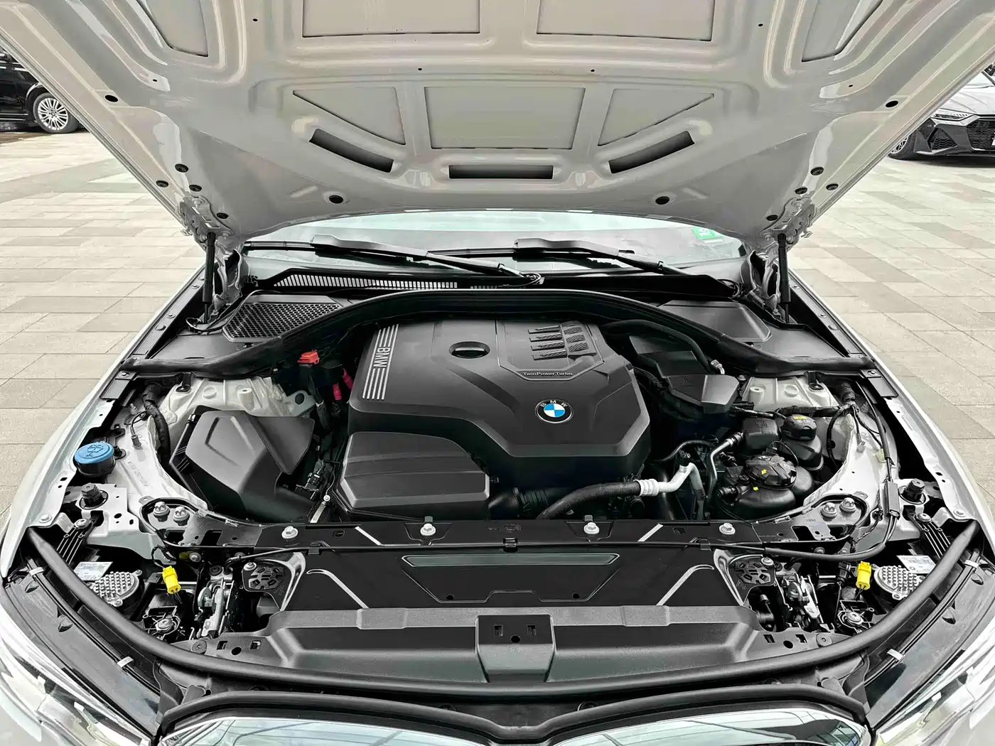 BMW 3 Series 2021 325i M Sport Package фото 32