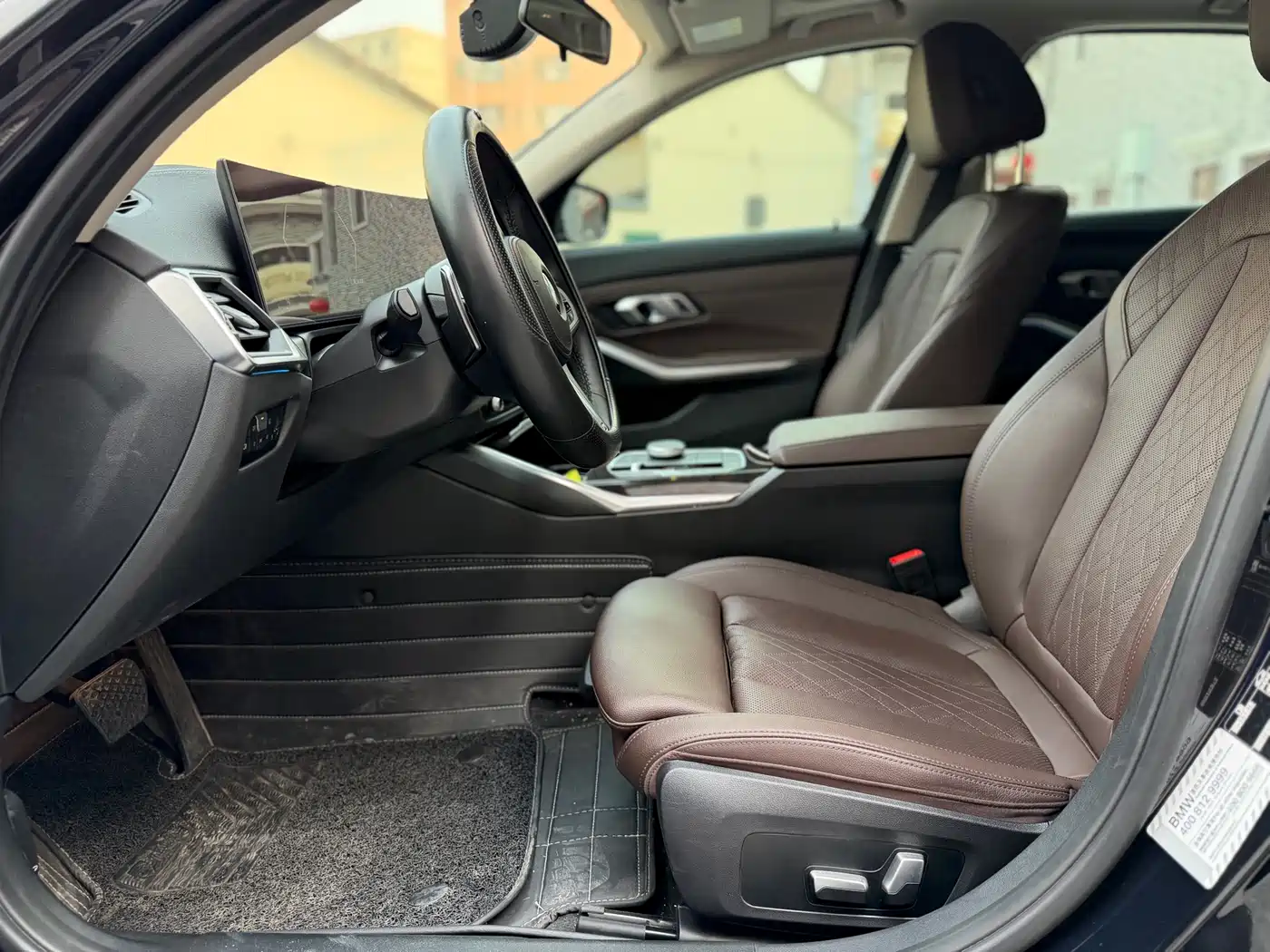 BMW 3 Series 2023 325Li M Sport Package фото 10