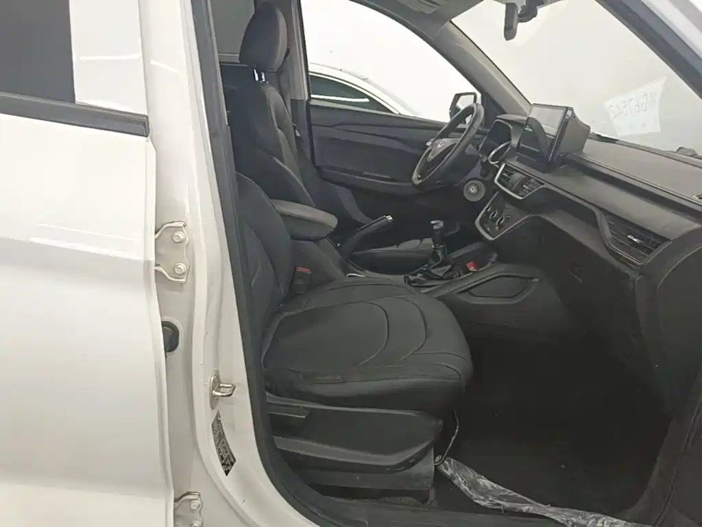 Wuling Motors Wuling Hongguang S3 2019 2018 1.5L Manual Standard China V