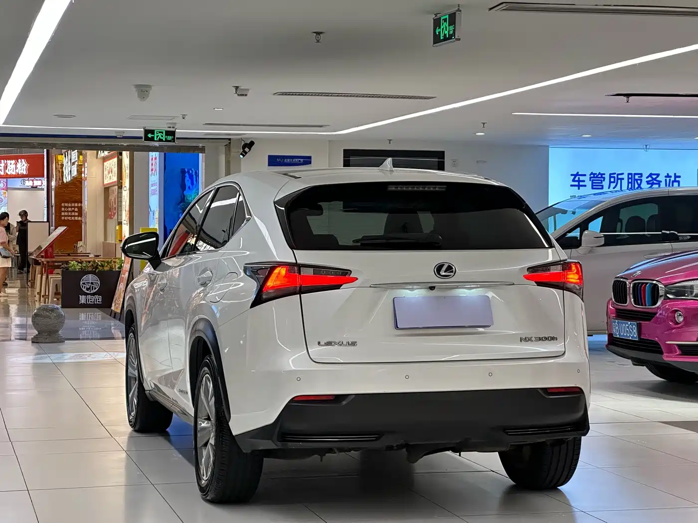Фото 5 - Lexus NX