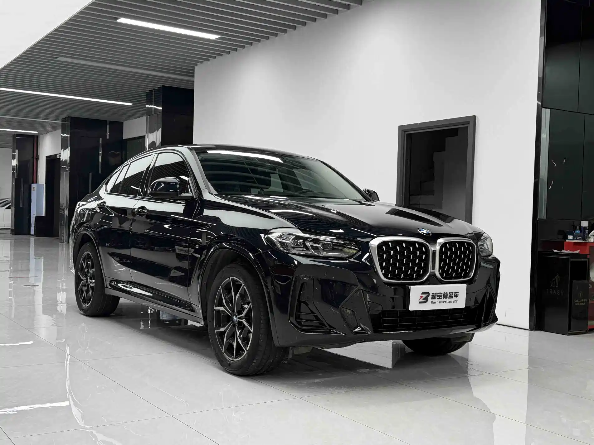 صورة 3 - BMW X4