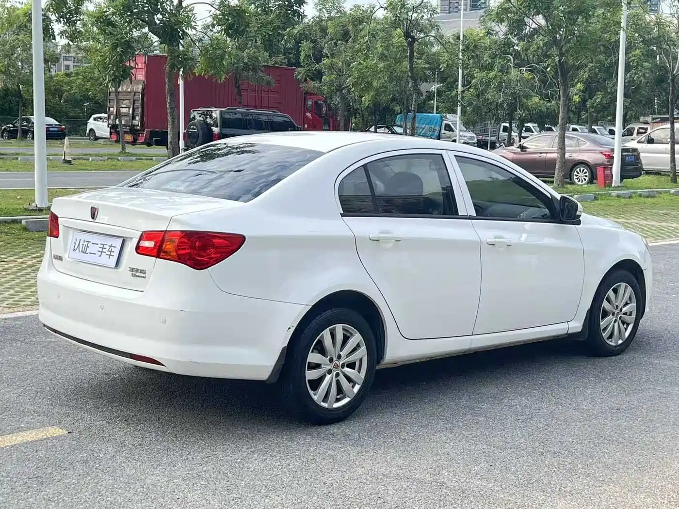 Roewe 350 2015 2014 1.5L Manual Swift Edition