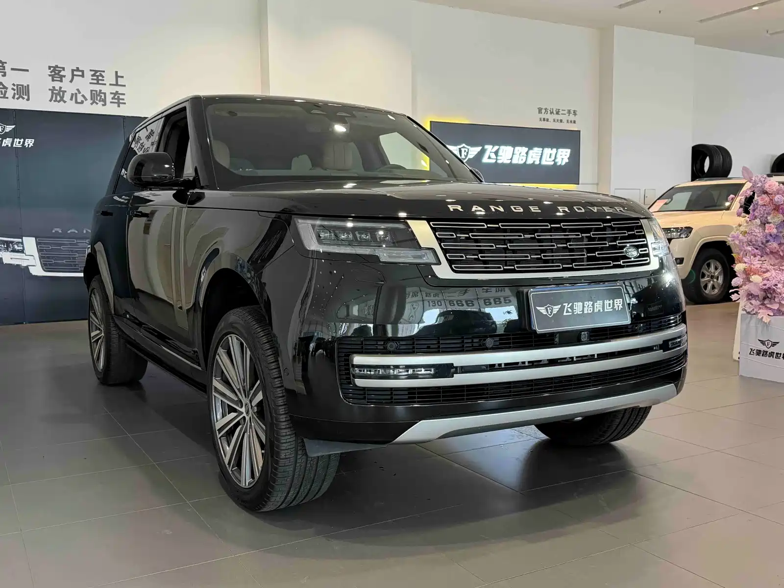 Фото 3 - Land Rover Range Rover