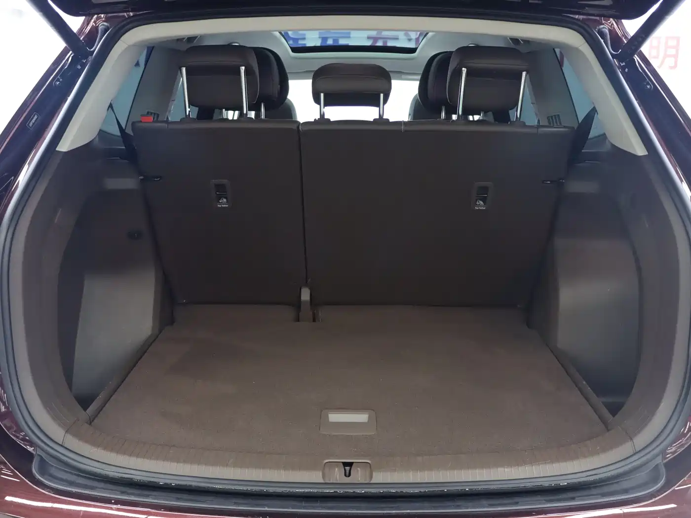 Volkswagen Viloran 2023 Facelift 380TSI Premium Edition фото 21