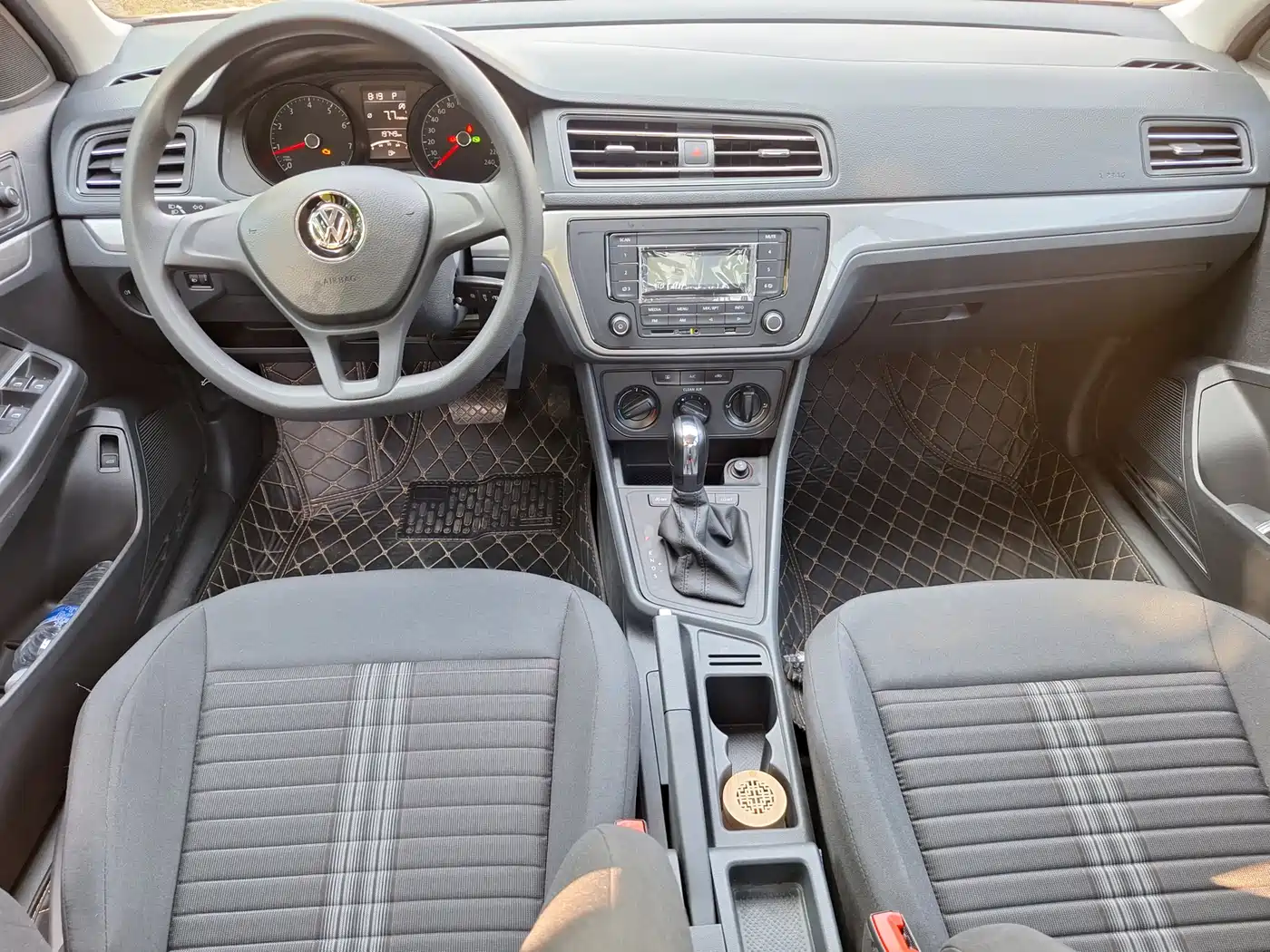 Volkswagen Lavida 2019 Lavida Start 1.5L Auto Trend (China VI) фото 11