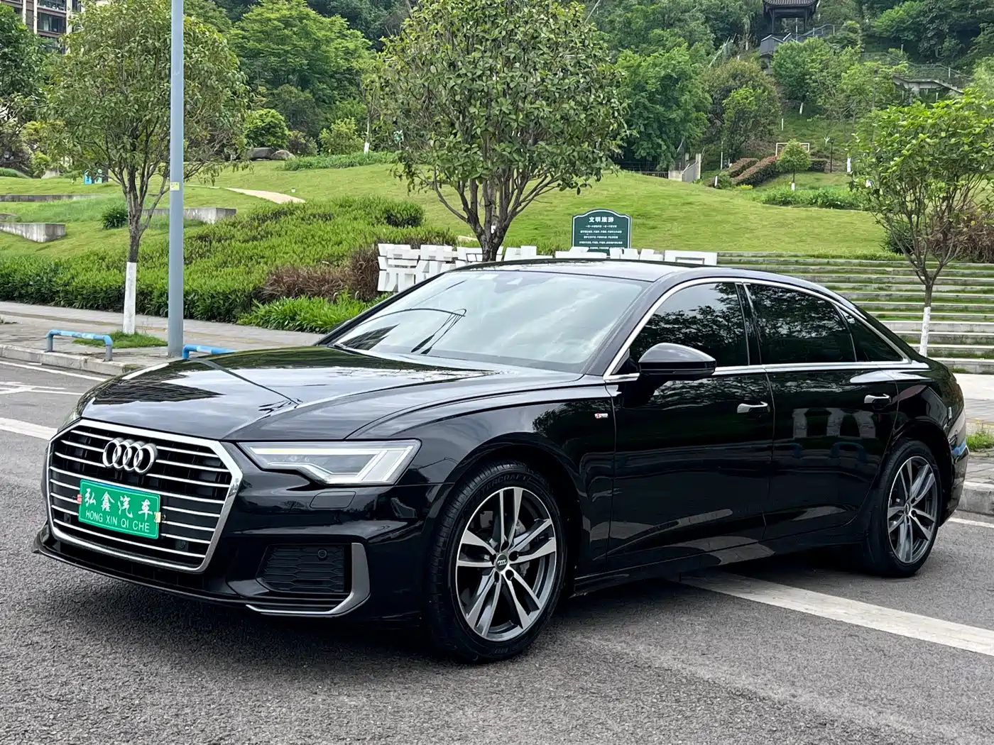 Audi A6L 2021 40 TFSI Luxury Sport