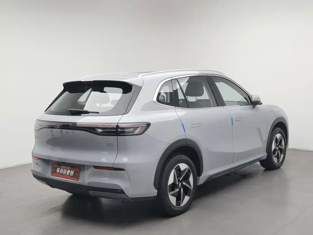 Geely Galaxy Galaxy E5 2024 2024 530km Explore+ Edition