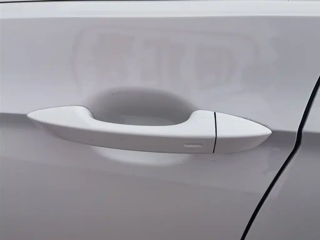 Volkswagen Lamando 2021 Facelift 280TSI DSG Comfort Edition фото 18