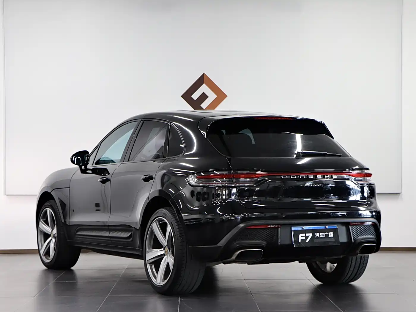 Porsche Macan 2022 Macan 2.0T фото 4
