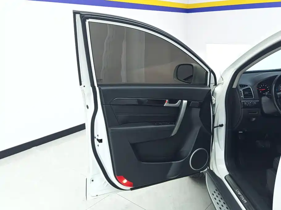 Chevrolet Captiva 2017 2017 2.4L 4WD Flagship Edition 7-Seater