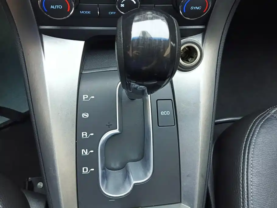 Chevrolet Captiva 2017 2017 2.4L 4WD Flagship Edition 7-Seater