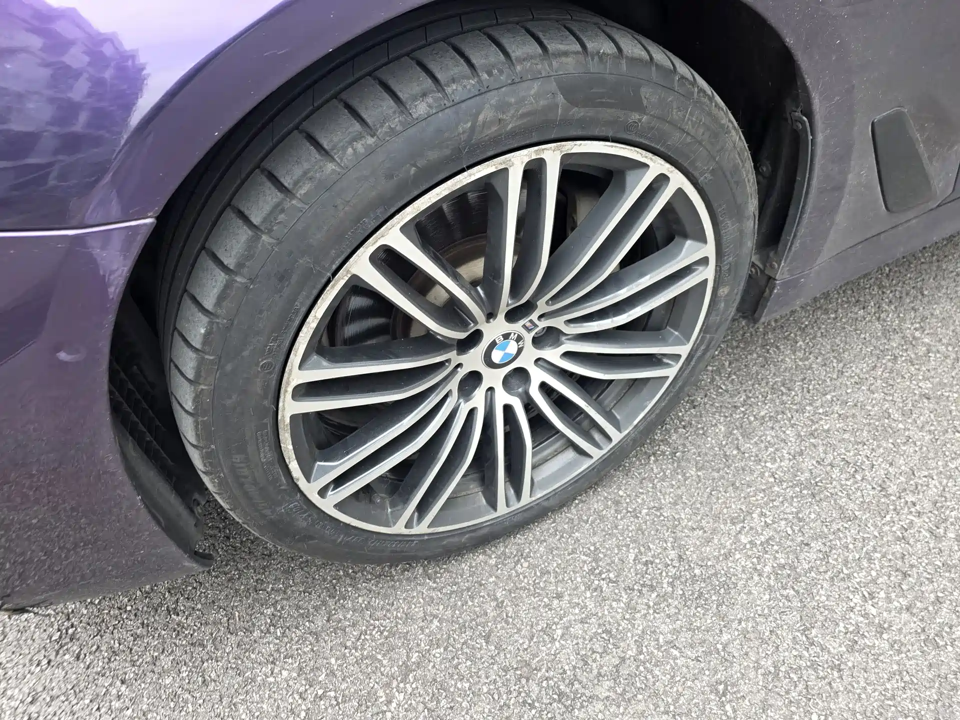 Photo 22 - BMW 5 Series