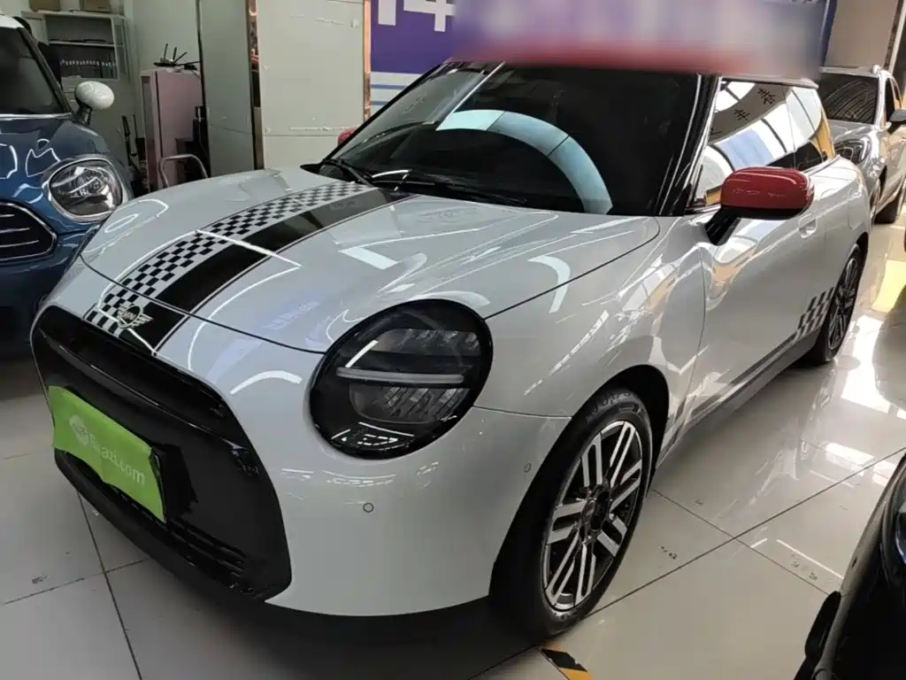 MINI Electric MINI COOPER 2024 2024 456km COOPER E Classic