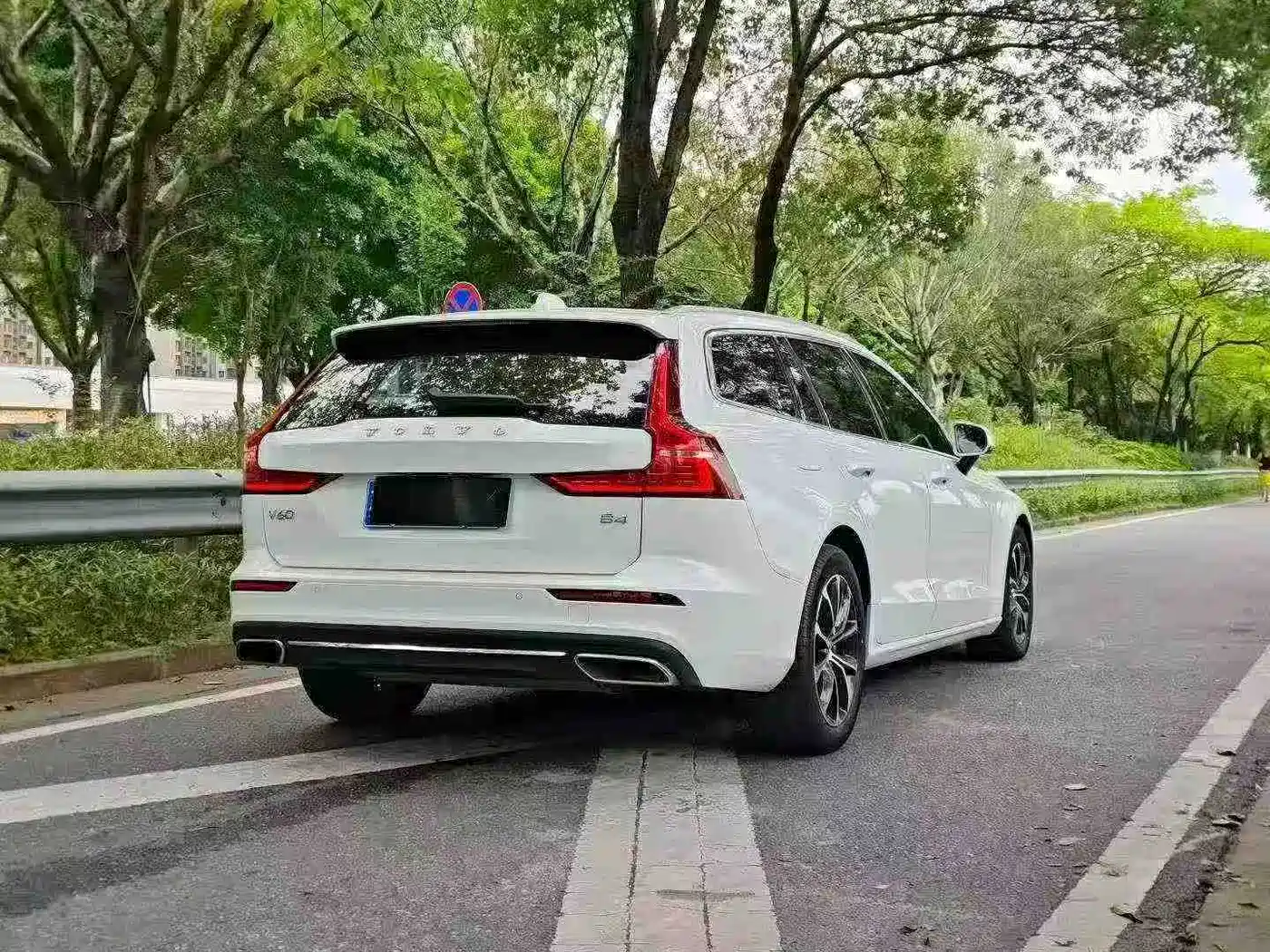 Volvo V60 2021 2021 B4 Smart Elite Luxury Edition