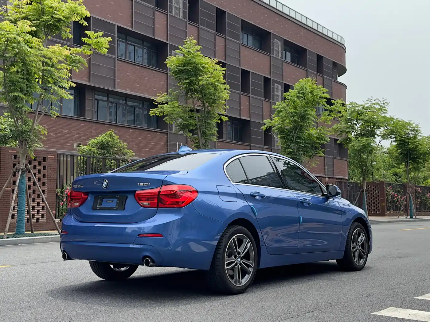 BMW 1 Series 2020 Model 120i Fashion Style фото 4