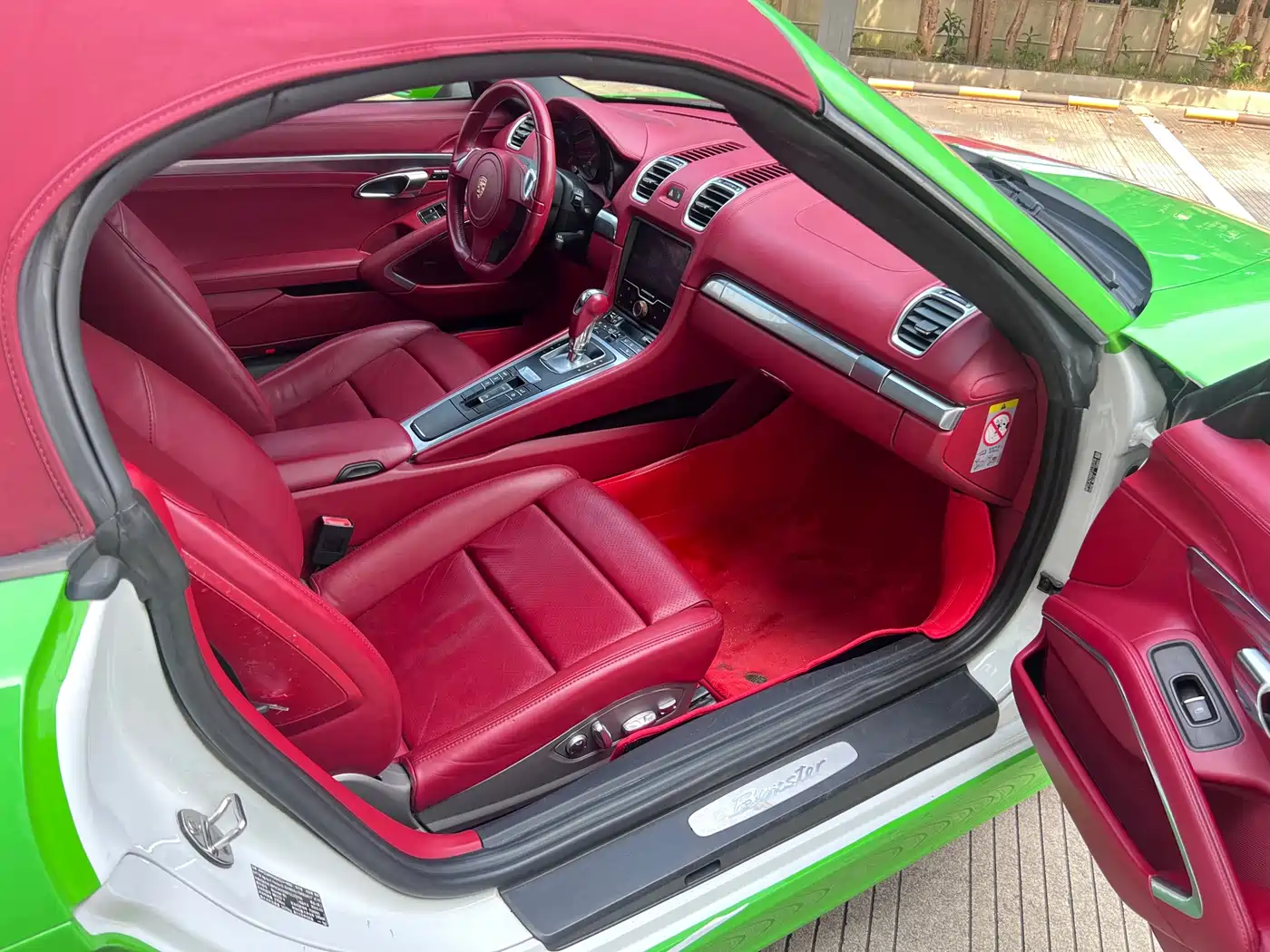 Porsche Boxster 2015 2015 Boxster Style Edition 2.7L