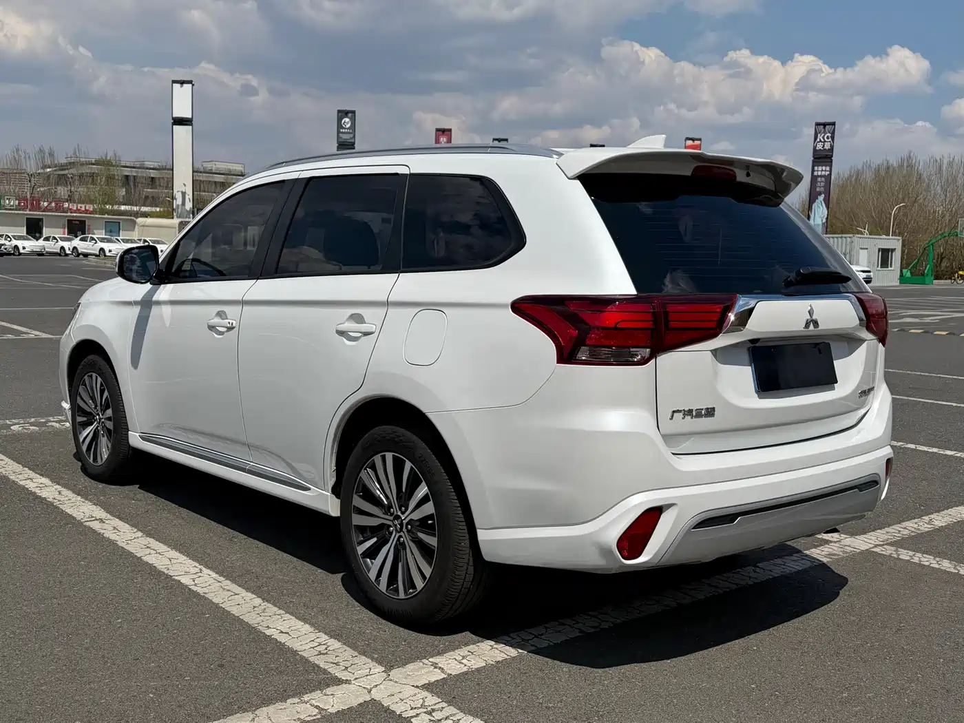 Mitsubishi Outlander 2021 2.0L FWD Comfort Edition 5-seater фото 4