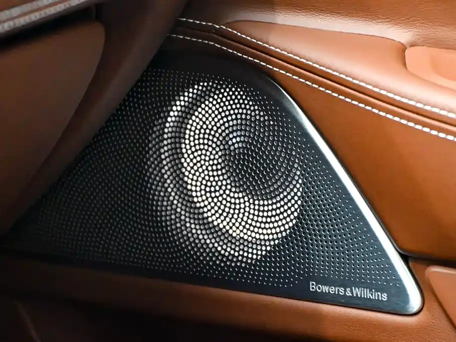 BMW 7 Series 2018 740Li xDrive Premium Type M Sport Package фото 28