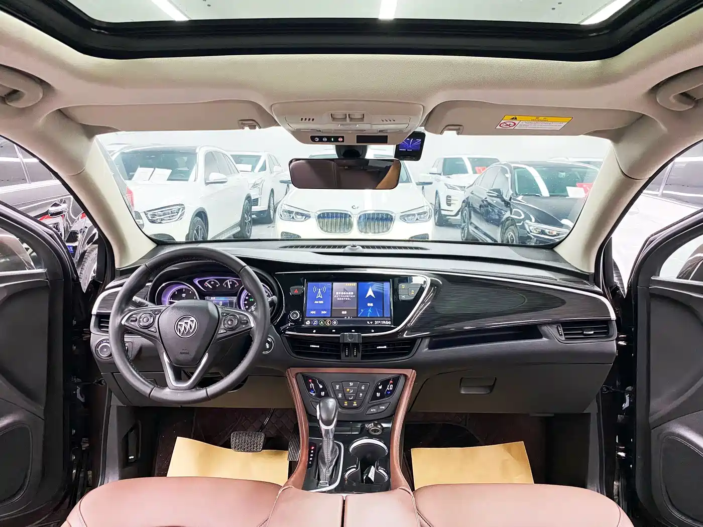 Фото 9 - Buick Envision Plus