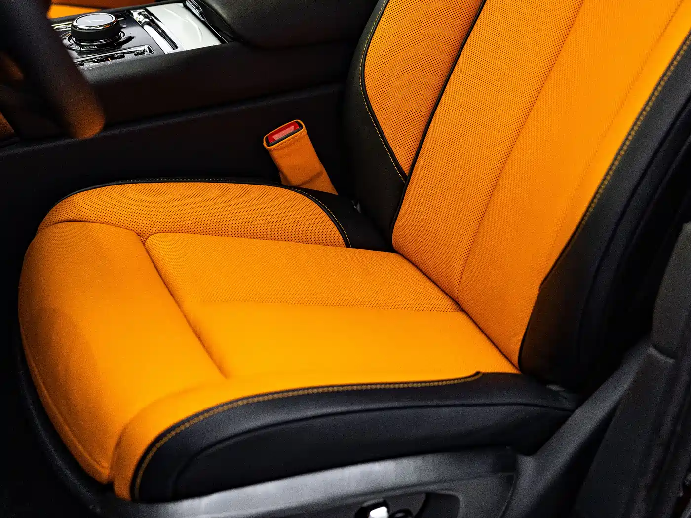 Rolls-Royce Cullinan 2026 2024 Black Badge