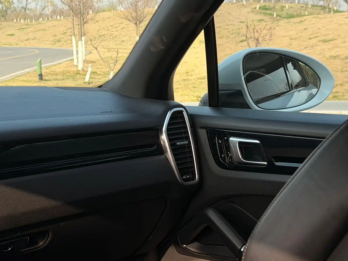 Porsche Cayenne 2018 Cayenne 3.0T фото 19