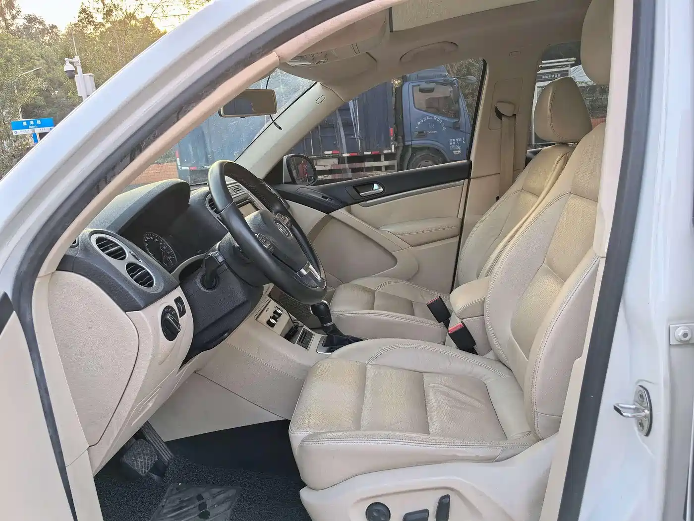 Volkswagen Tiguan 2013 1.8TSI Automatic 2WD Luxury Model фото 13
