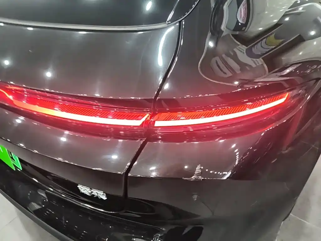 Фото 8 - NIO ET5T