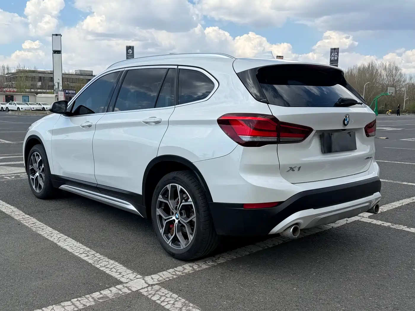 BMW X1 2022 sDrive20Li Premium фото 4