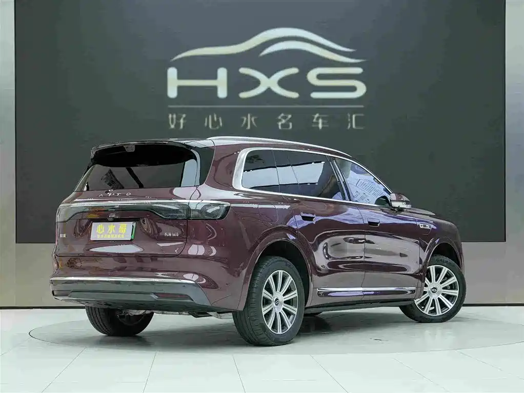 Aito AITO M8 2025 2025 Extended Range Ultra 53.4kWh 6-Seater