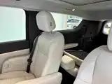 Фото 6 - Li Auto MEGA