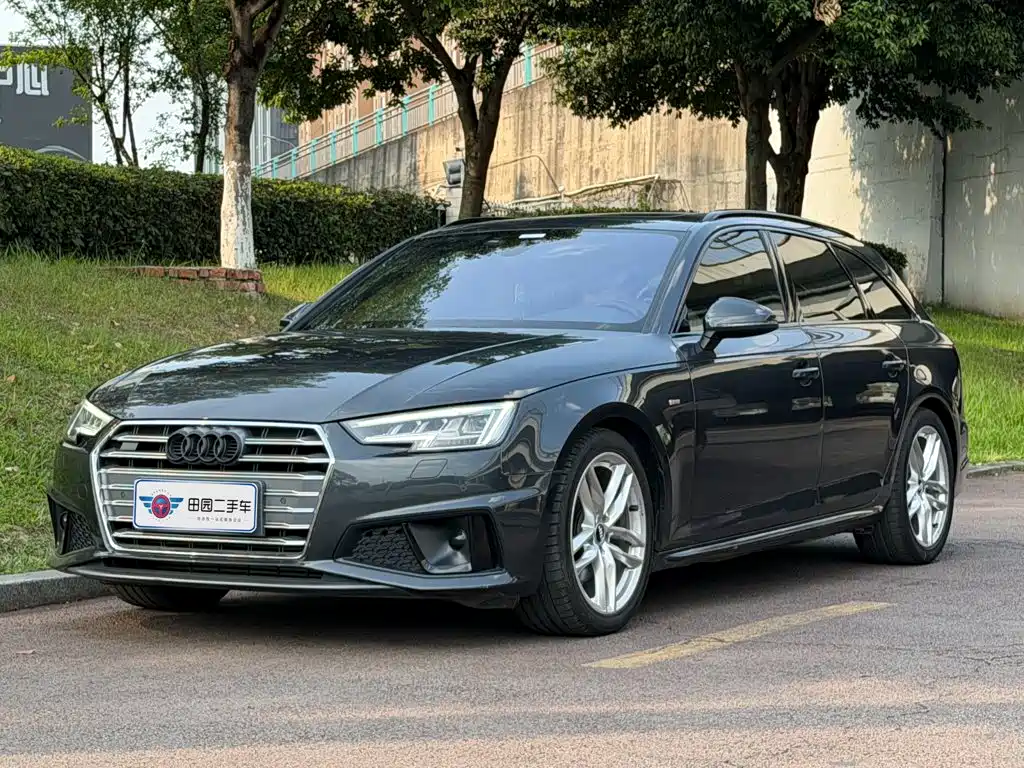 Audi A4 (Import) 2020 Avant Pioneer 40 TFSI Luxury Sport