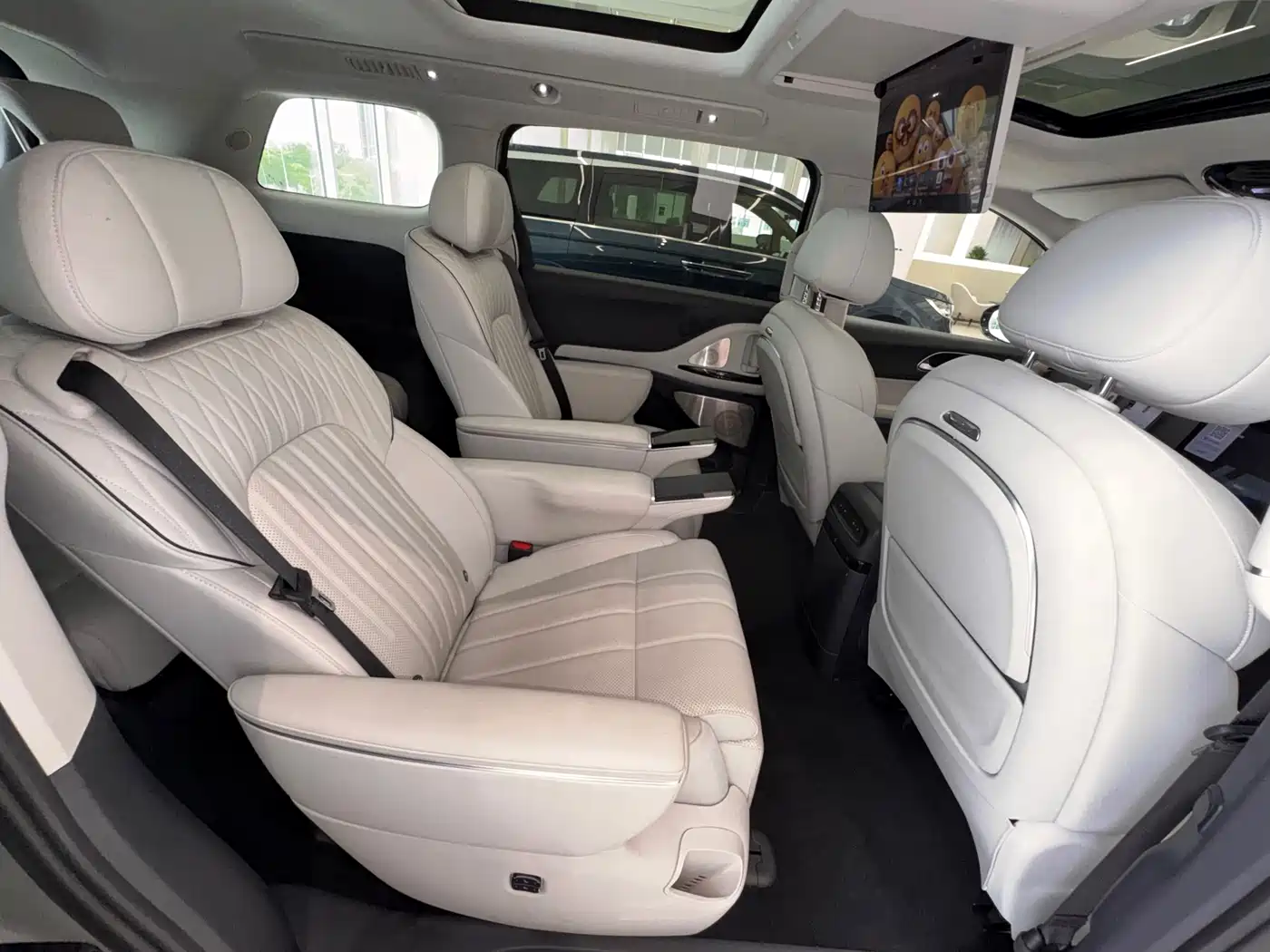 Voyah Auto Voyah Dreamer 2025 PHEV AWD Flagship Qian Kun Edition фото 8