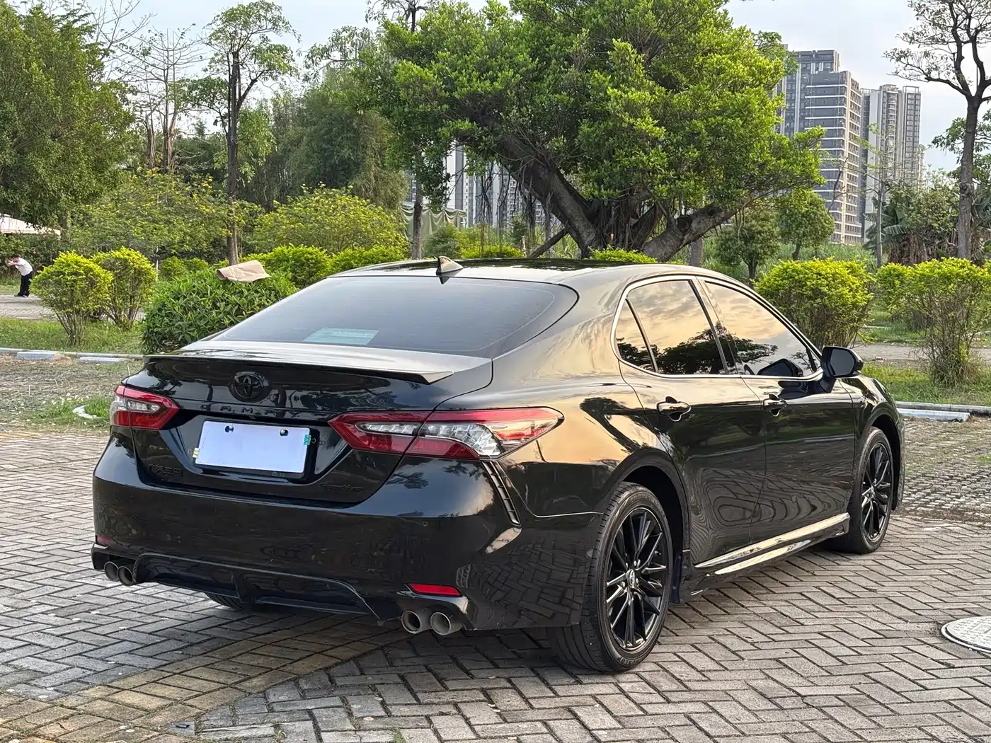 Toyota Camry 2023 2.5G Luxury Edition фото 6