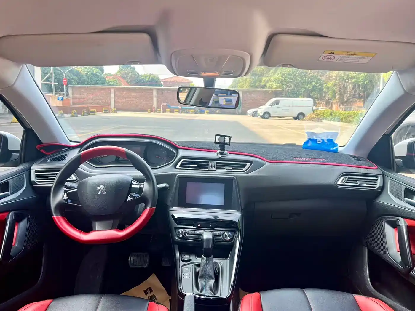 Peugeot 308 2017 2016 1.6L Automatic Fashion