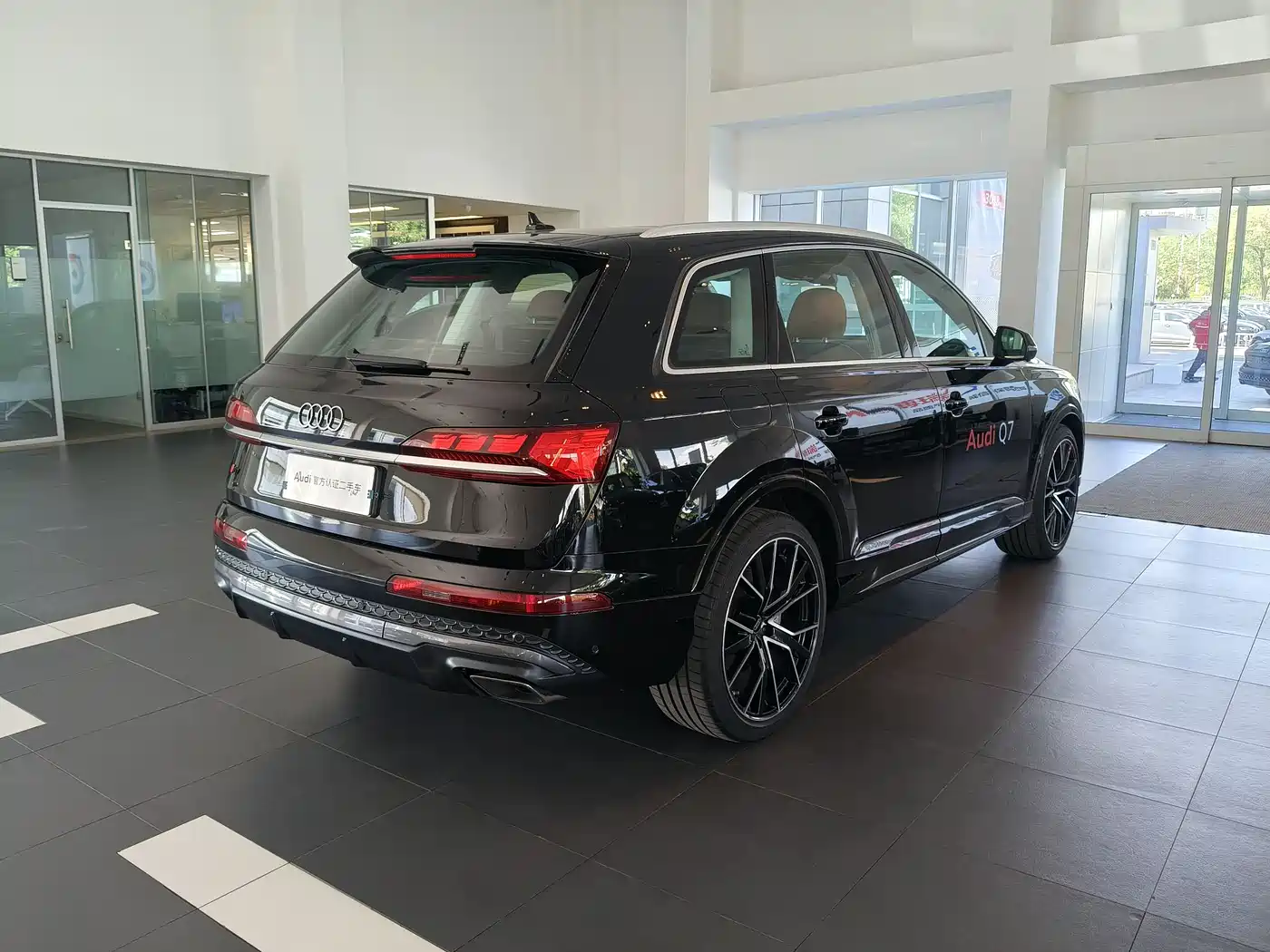 AUDI Q7