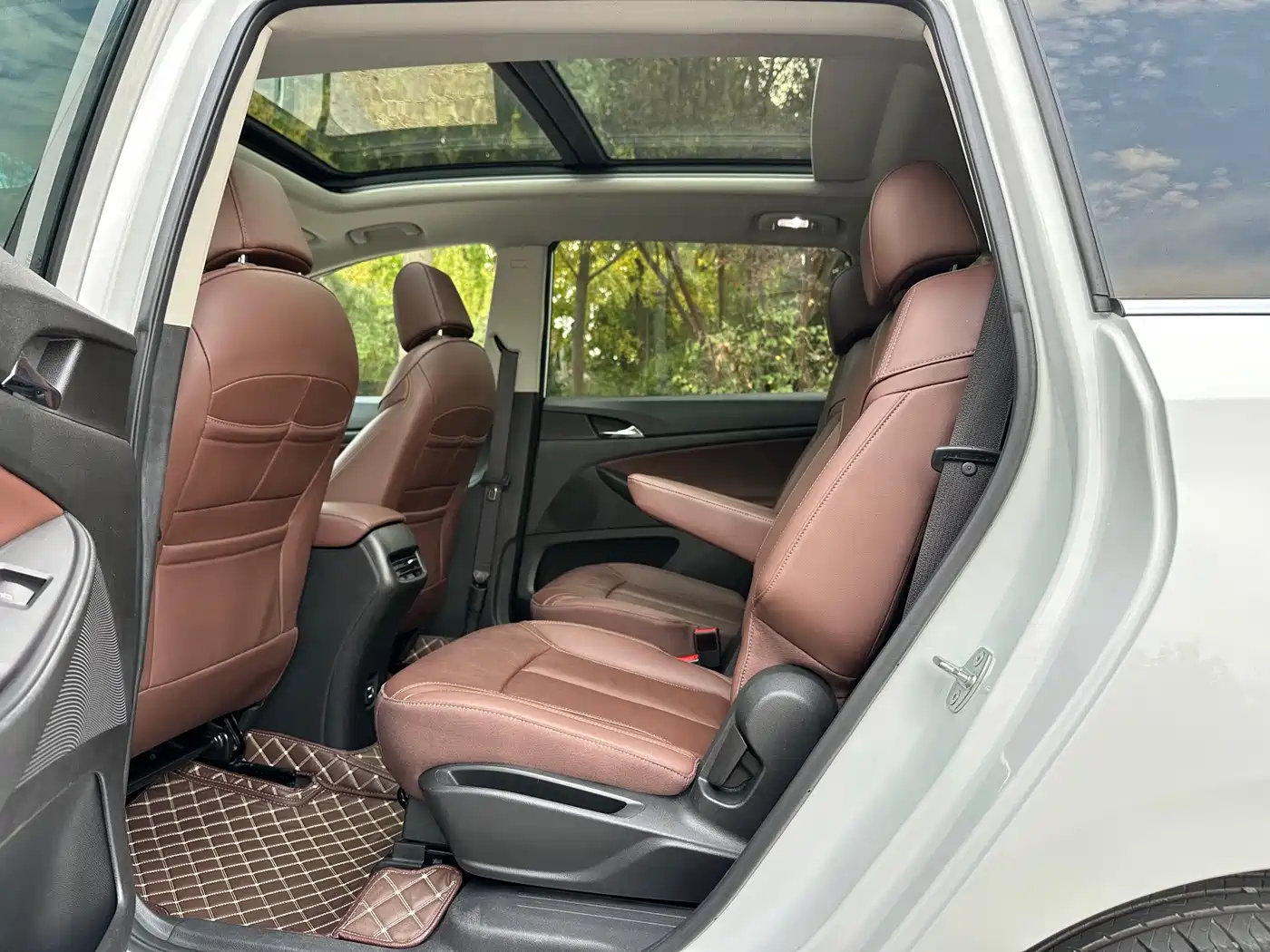 Buick GL6 2018 2018 18T 6-Seater Luxury