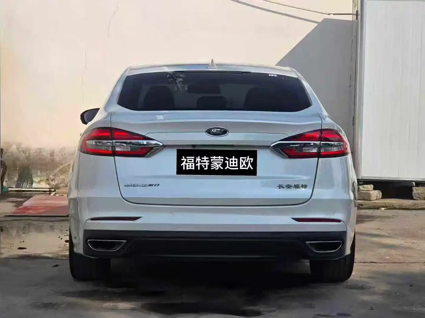 FORD MONDEO