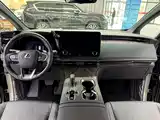 Фото 10 - Lexus LM