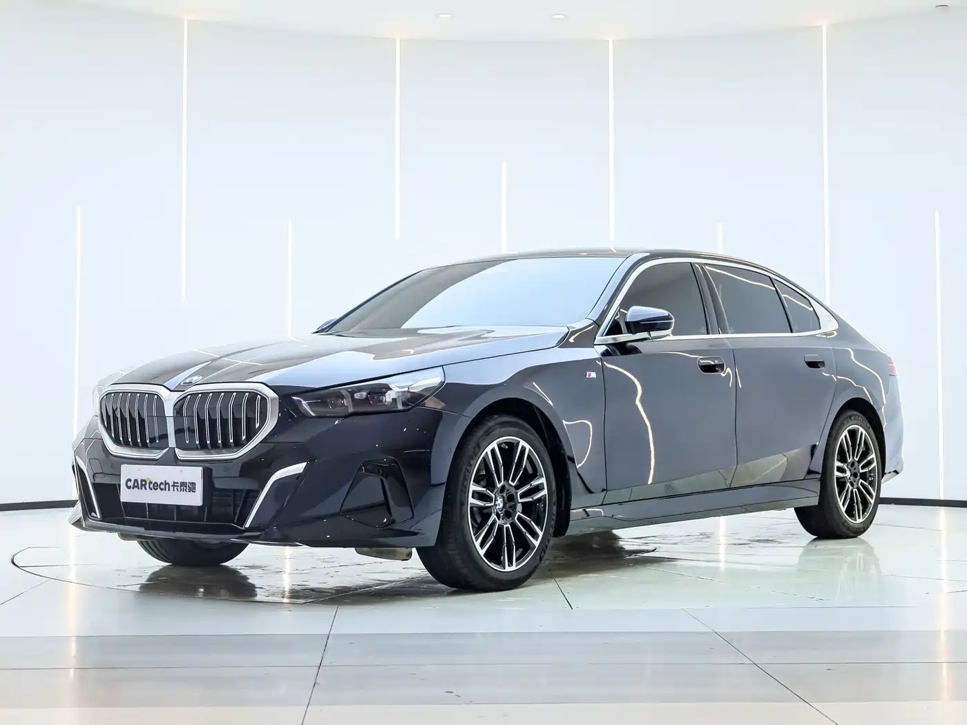BMW 5 Series 2025 530Li Leading M Sport Package